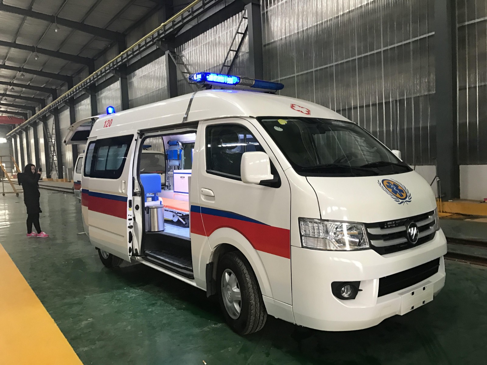 昆玉市救护车转院